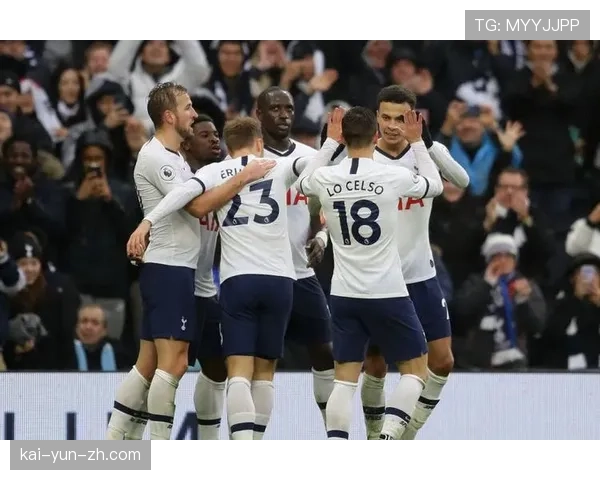 热刺防线连续失误送礼 折射球队本赛季整体低迷状态